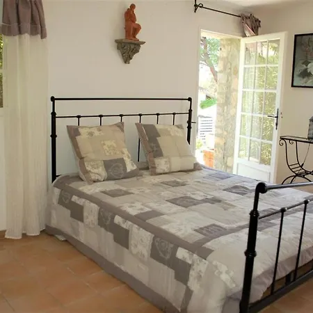 Guest house Gites La Tulisse A La Romaine Vaison-la-Romaine
